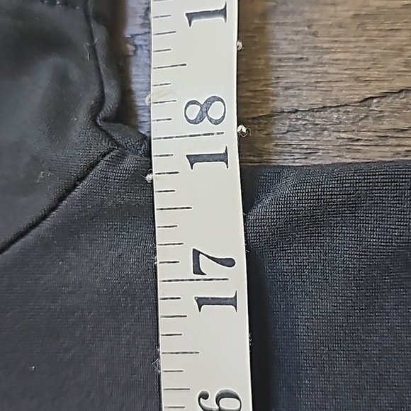 Lips Lipstick & Love Graphic Short Sleeve TShirt Size M - Picture 6 of 8